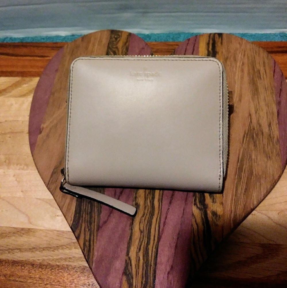 Kate Spade Leather Zipper Folded Wallet $$FIRM$$